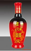 晶白與高白料玻璃瓶 從蒙砂到噴涂，多樣工藝賦能酒水包裝